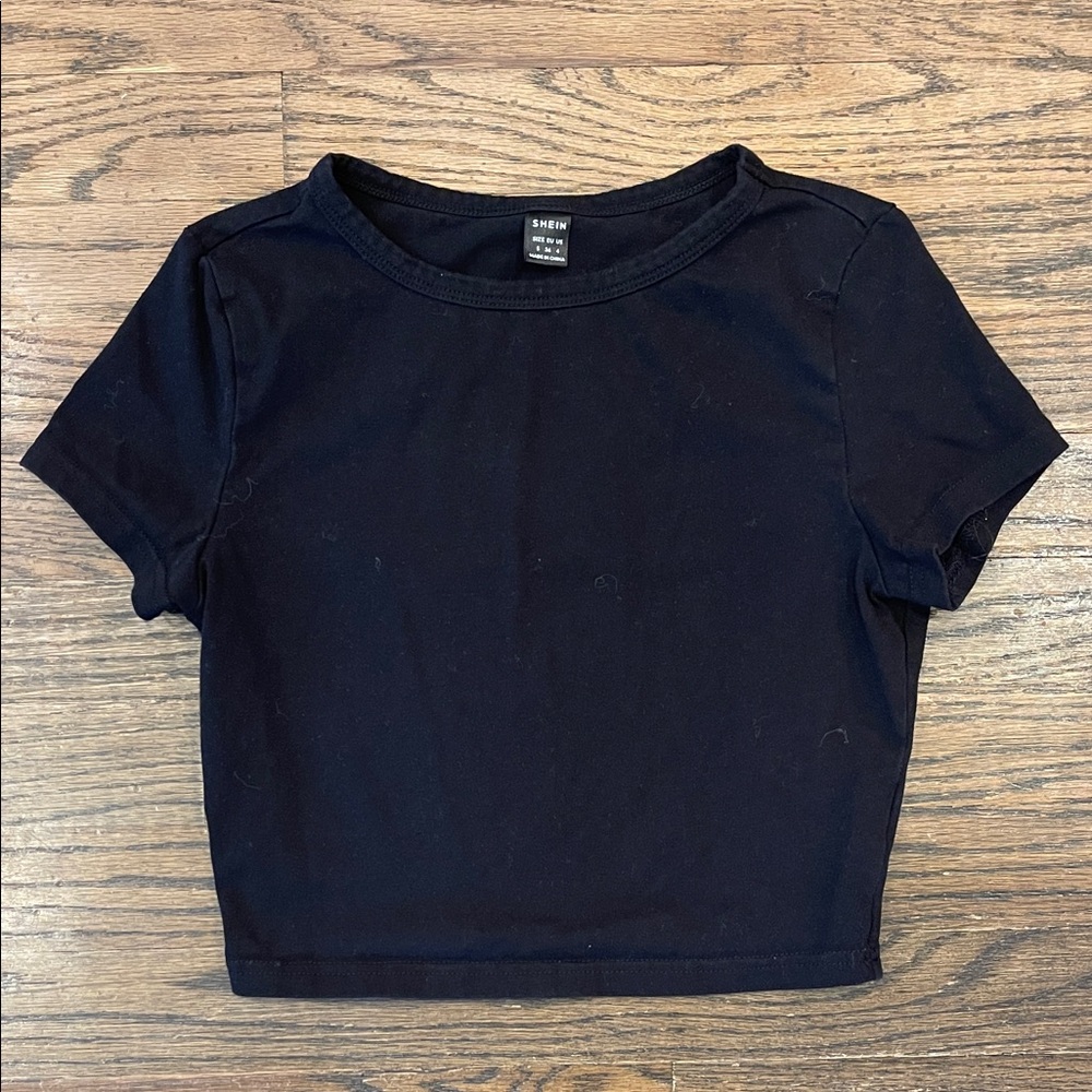 SHEIN Classic Black Crop Top